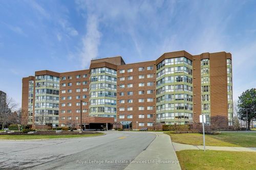 611-5 Weldrick Rd W, Richmond Hill, ON, L4C8S9 | Card Image