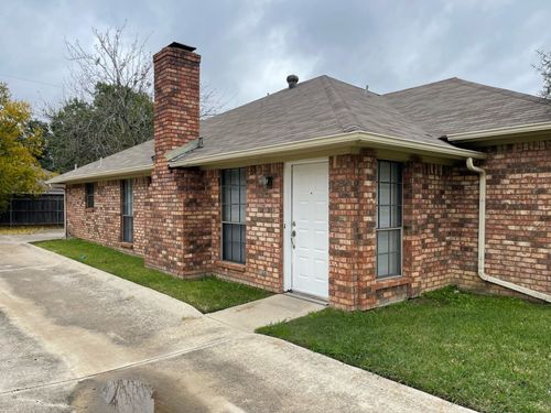 5227 Wild Horse Ct, Arlington, TX, 76017-2074 | Card Image