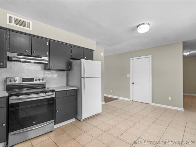 Kitchen again | Image 8