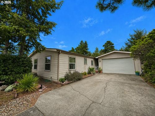 129 Evergreen Ln, Florence, OR, 97439-9289 | Card Image