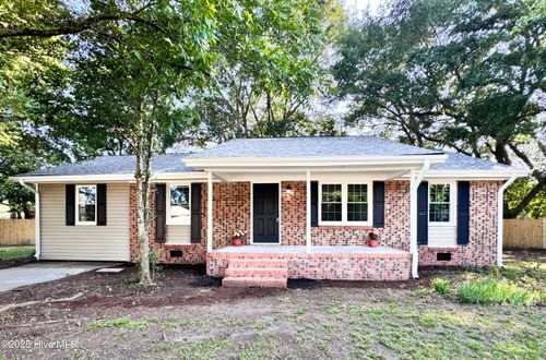 24641 Gorham Cir, Wagram, NC, 28396-9737 | Card Image