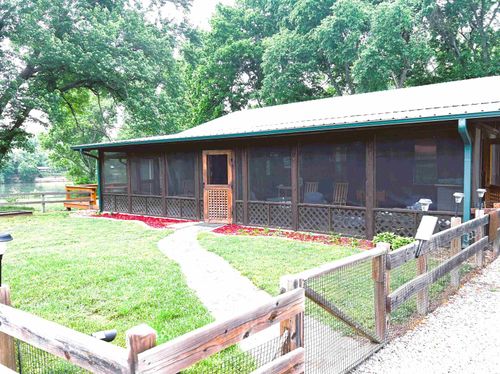 858 N Riverview Ln, Mountain View, AR, 72560-8793 | Card Image