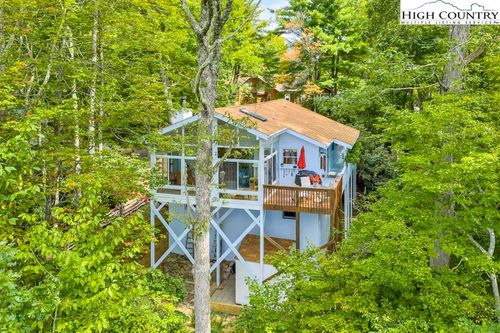 200 Tamarack Rd, Newland, NC, 28657-8110 | Card Image