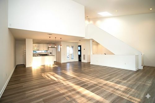 1713 Gillette St, Houston, TX, 77019-5415 | Card Image