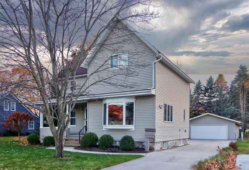 431 Schwartz Street, Plymouth, WI, 53073 | Card Image