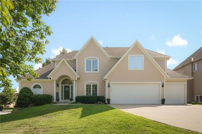 9831 Stevenson Street, House other with 4 bedrooms, 3 bathrooms and null parking in Lenexa KS | Image 2