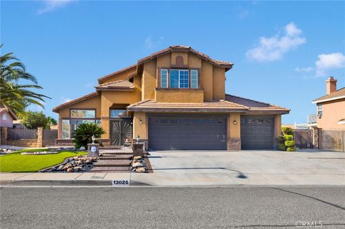 13026 Canta Loma Ln, Victorville, CA, 92392-6633 | Card Image