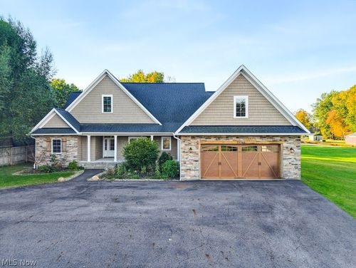 33355 Detroit Rd, Avon, OH, 44011-2025 | Card Image