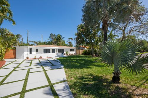 3000 Ne 21 Ter Terrace E, Fort Lauderdale, FL, 33306 | Card Image