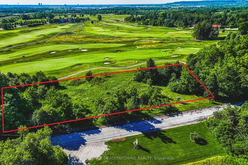 8220 10th Side Rd, Milton, ON, L9T2X7 | Card Image