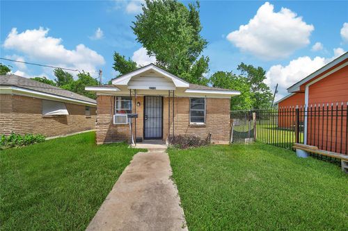 2310 Kabee St, Houston, TX, 77020-2506 | Card Image