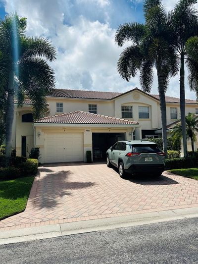 1 - 7953 Laina Lane, Condo with 3 bedrooms, 2 bathrooms and null parking in Boynton Beach FL | Image 1