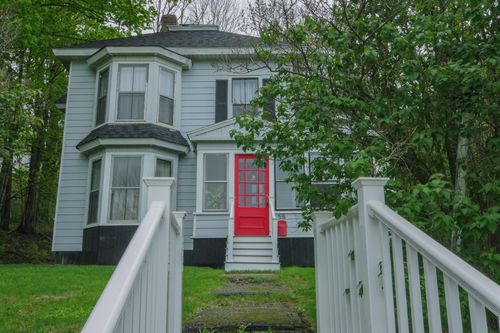 58 Free St, Dexter, ME, 04930-1337 | Card Image