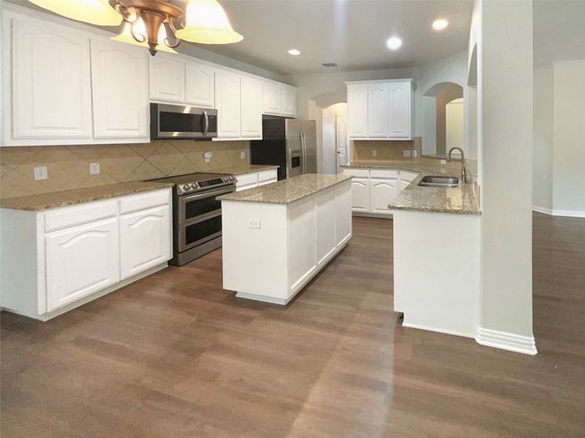 1005 Lake Hollow Dr, House other with 4 bedrooms, 4 bathrooms and null parking in Little Elm TX | Image 6