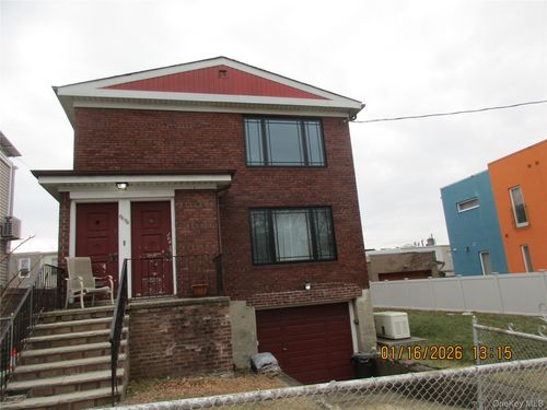 6656 75th Street, New York, NY, 11379 | Card Image