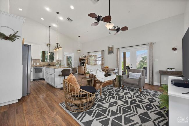 200 Dodger St, House other with 3 bedrooms, 1 bathrooms and null parking in Bodfish CA | Image 9