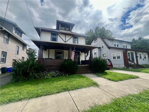 306 E Northview Ave, New Castle, PA, 16105-2127 | Card Image
