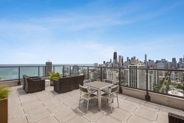 Residential in Chicago 3