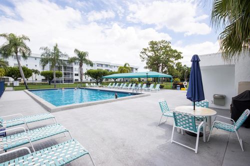 109-6698 10th Ave N, Lake Worth, FL, 33467-1448 | Card Image