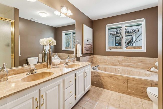 32 Pump Hill Mews Sw, Home with 4 bedrooms, 3 bathrooms and 4 parking in Calgary AB | Image 24