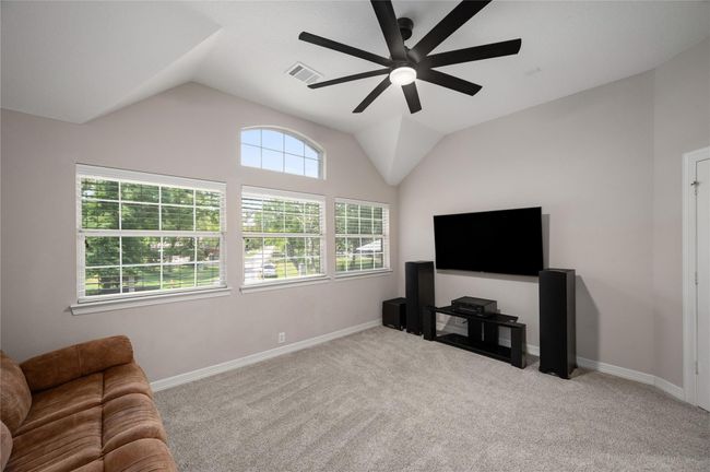 29518 Timber Trail St, House other with 5 bedrooms, 4 bathrooms and 2 parking in Spring TX | Image 36