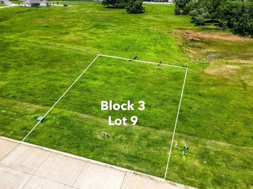 2410 Oak Hollow Ln, Brenham, TX, 77833-5118 | Card Image