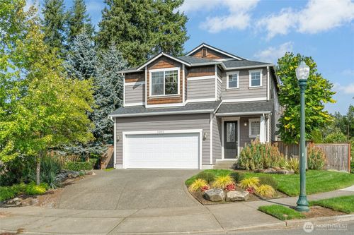 22822 Se 271st Pl, Maple Valley, WA, 98038-7946 | Card Image