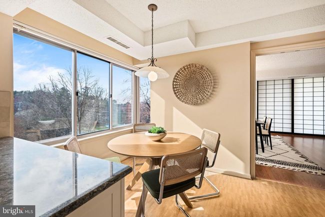 2-502 - 5802 Nicholson Ln, Condo with 3 bedrooms, 2 bathrooms and null parking in NORTH BETHESDA MD | Image 24