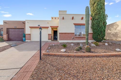 1311 W Calle Serrano, Green Valley, AZ, 85622-8442 | Card Image