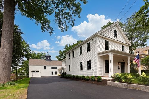60 Elm St, Andover, MA, 01810-3653 | Card Image