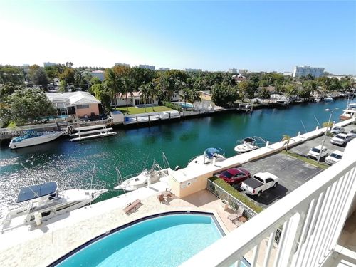 apt-506-2020 Ne 135th St, North Miami, FL, 33181-2112 | Card Image