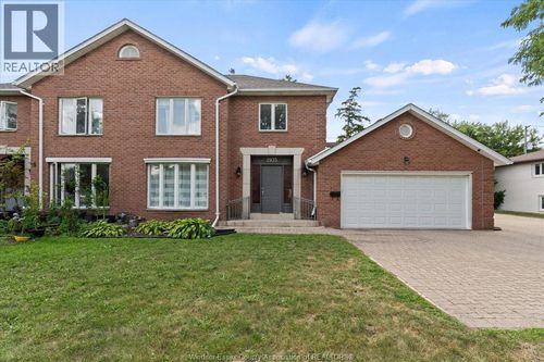 2-2935 Mckay Avenue, Windsor, ON, N9E2R1 | Card Image