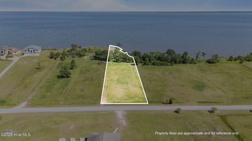 63 Wind Lake Rd S, Oriental, NC, 28571 | Card Image