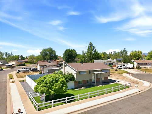 2224 100, Clearfield, UT, 84015-2029 | Card Image