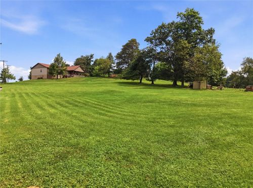 Lot 1 & 2 North Avenue, W Leechburg, PA, 15656 | Card Image