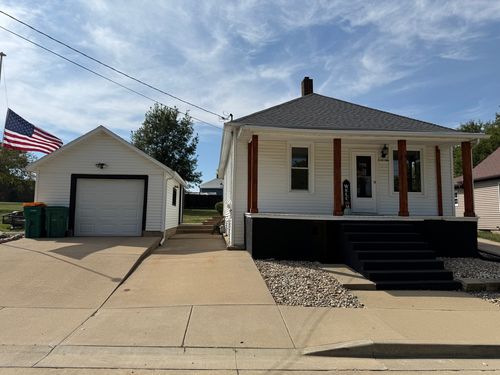 106 N Ava St, Mark, IL, 61340 | Card Image