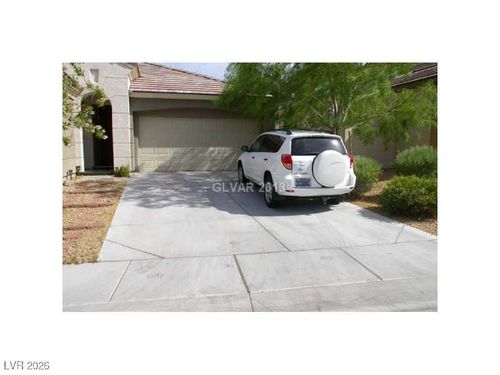 11131 Evvie Ln, Las Vegas, NV, 89135-7837 | Card Image