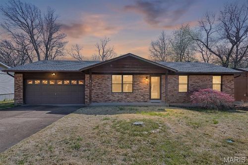 4305 Julie Ct, High Ridge, MO, 63049-2800 | Card Image