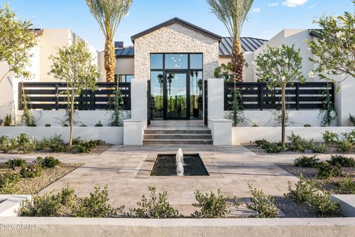 5225 E Mockingbird Ln, Paradise Valley, AZ, 85253-2519 | Card Image