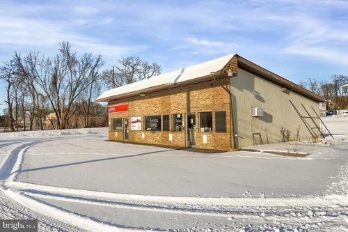 1062 Susquehanna Trl, LIVERPOOL, PA, 17045-9172 | Card Image