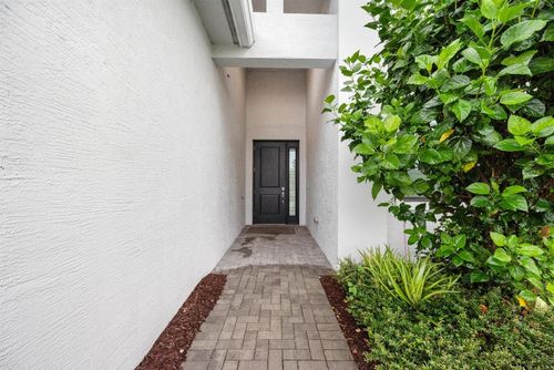 5546 Saint Armands Way, Westlake, FL, 33470-2210 | Card Image