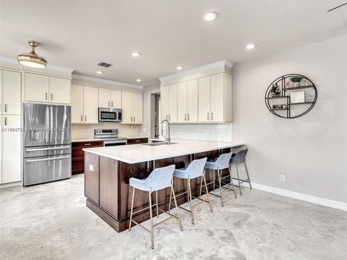 214 La Costa Ct, Weston, FL, 33326-1490 | Card Image