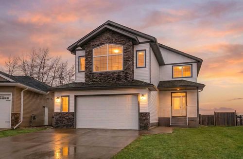 1235 21 Street, Bowden, AB, T0M0K0 | Card Image