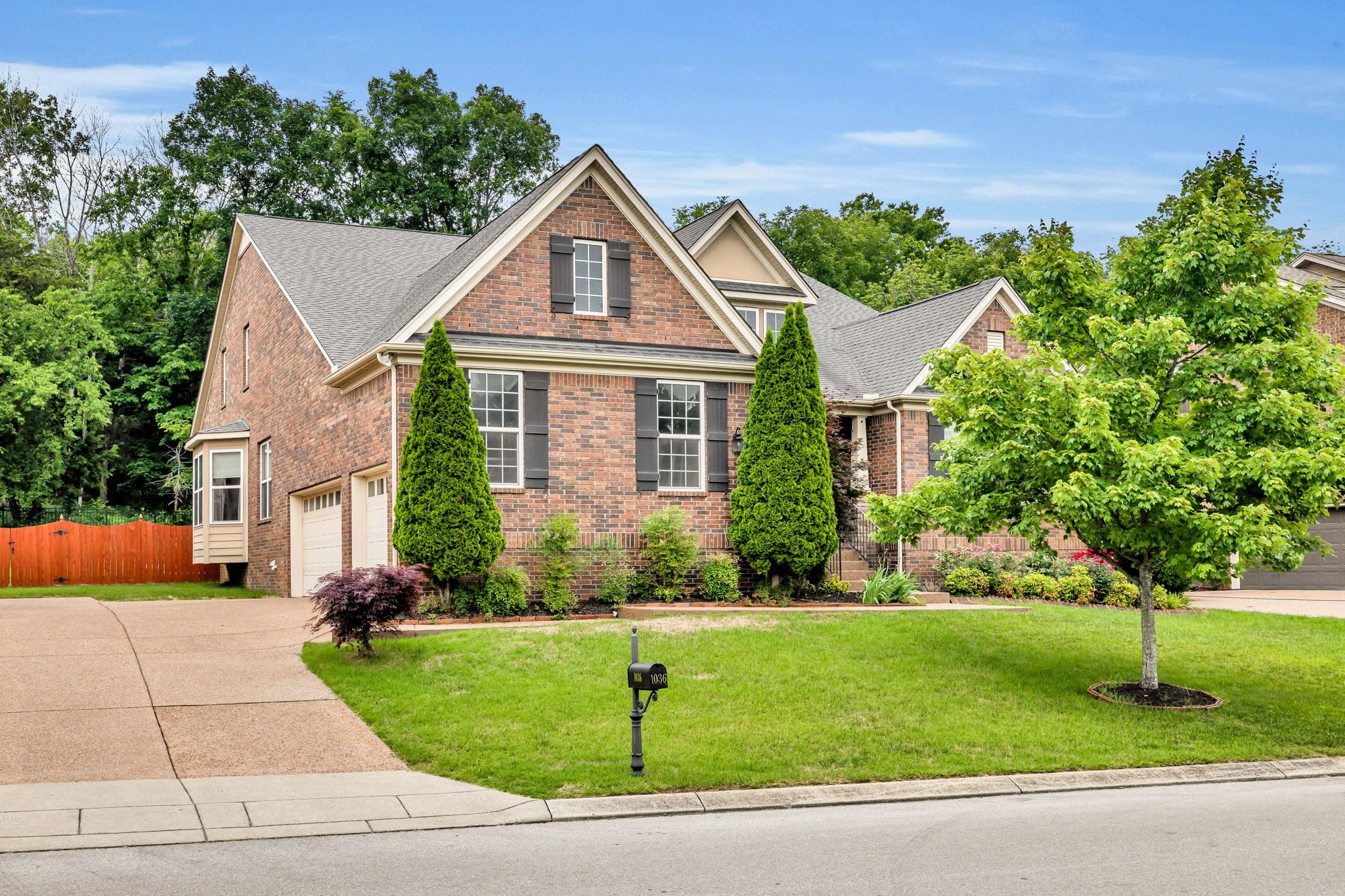 Kelsey Glen Dr, Mount Juliet, TN 37122