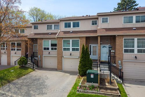 67 Willows Lane, Ajax, ON, L1S6E7 | Card Image