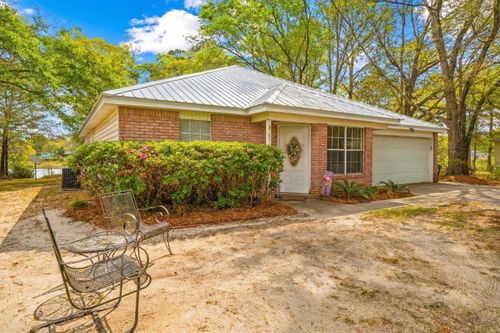 21 Marys Ct, DeFuniak Springs, FL, 32433-8561 | Card Image
