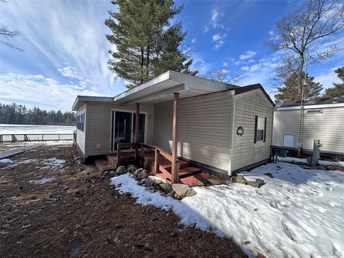 30-2221 Grass Lake Ave, Lake, MI, 48632-8515 | Card Image