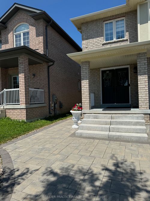 basemen-54 Weir St, Bradford, ON, L3Z0K6 | Card Image
