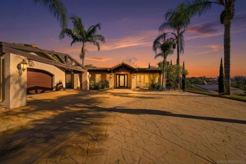 9610 Vista Del Sol, Spring Valley, CA, 91977 | Card Image