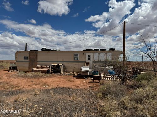 48-1300 Marauder Rd, Winslow, AZ, 86047 | Card Image